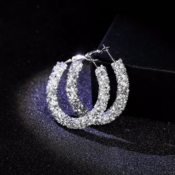 2019 new fashion bling bling hoop earrings for women shiny rhinestone hollow round circle ear jewelry gift for wedding brincos, Golden;silver
2019 new fashion bling bling hoop earrings for women shiny rhinestone hollow round circle ear jewelry gift for wedding brincos, Golden;silver