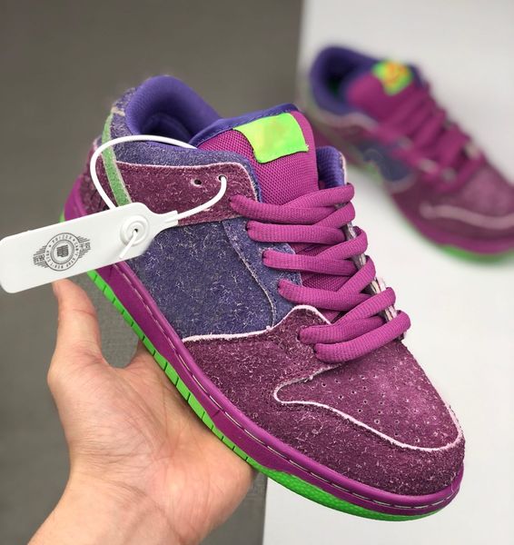 sb dunk low sb reverse skunk low running shoes strangelove raygun lakers safari mens skateboarding trainers women designer sports sneakers, White;red
sb dunk low sb reverse skunk low running shoes strangelove raygun lakers safari mens skateboarding trainers women designer sports sneakers, White;red