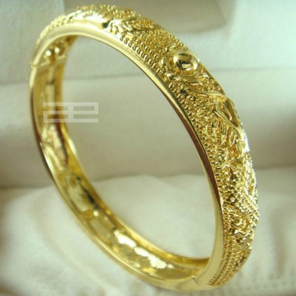 24ct yellow gold filled gf chinese carving wedding open bangle bracelet 10mm band width 58mm diameter g99, Black
24ct yellow gold filled gf chinese carving wedding open bangle bracelet 10mm band width 58mm diameter g99, Black