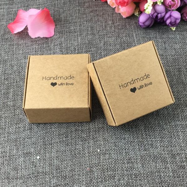 200pcs/lot retro mini kraft paper box,diy wedding gift favor boxes,party candy box,mini single cake box packaging 6.5*6.5*3mm
200pcs/lot retro mini kraft paper box,diy wedding gift favor boxes,party candy box,mini single cake box packaging 6.5*6.5*3mm