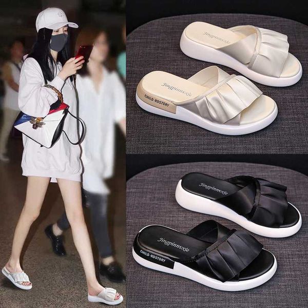 women slippers summer fashion sandals women home slippers beach shoes trend light casual shoes new sale, Black
women slippers summer fashion sandals women home slippers beach shoes trend light casual shoes new sale, Black
