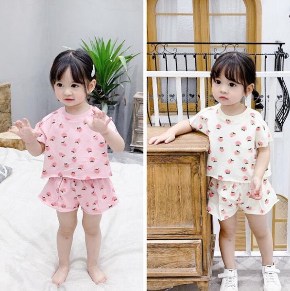 2020 new arrival baby girls 2 pcs set printed t shirt+shorts fashion summer kids girls suit 1-6 years, White
2020 new arrival baby girls 2 pcs set printed t shirt+shorts fashion summer kids girls suit 1-6 years, White