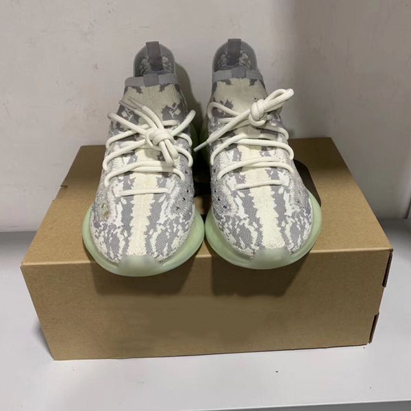 380 alien running shoes women men designer sneaker yecheil yeezreel kanye west des chaussures scarpe zapatos sport with box
380 alien running shoes women men designer sneaker yecheil yeezreel kanye west des chaussures scarpe zapatos sport with box