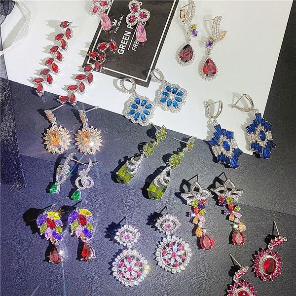 luxury designer jewelry women earrings brand fashion stud diamond earrings colorful rhinestone silver pin mix different styles quality dhl
luxury designer jewelry women earrings brand fashion stud diamond earrings colorful rhinestone silver pin mix different styles quality dhl