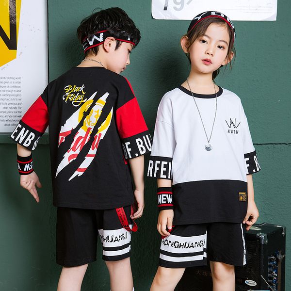 summer new children's street dance costume boy hiphop clothes girls jazz dance costumes performance wear tshirt&shorts dwy1487, Black;red
summer new children's street dance costume boy hiphop clothes girls jazz dance costumes performance wear tshirt&shorts dwy1487, Black;red
