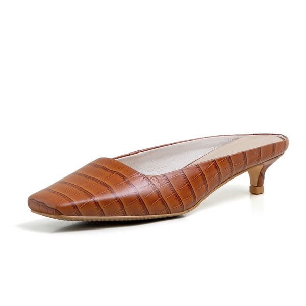 women mules slipper fashion black color pointed toe slides low heel sandal shoes ladies shollow mouth slides
women mules slipper fashion black color pointed toe slides low heel sandal shoes ladies shollow mouth slides