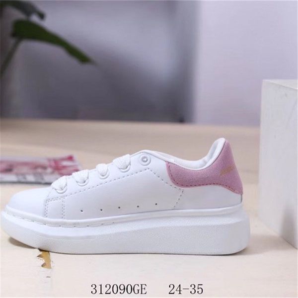 20ss infant kids running shoes rubber suede youth junior trainers big small boy girl children sneakers, Black
20ss infant kids running shoes rubber suede youth junior trainers big small boy girl children sneakers, Black