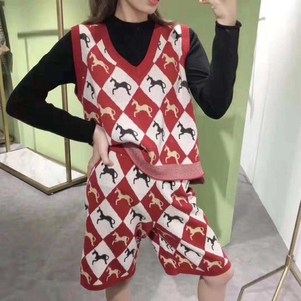 2019 tracksuit women two piece outfits swaters jackets pants 2 pics set 191125-rr324#7322, White;black
2019 tracksuit women two piece outfits swaters jackets pants 2 pics set 191125-rr324#7322, White;black