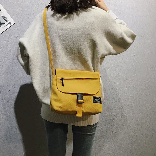 new canvas breathable shoulder messenger bag casual fashion solid color multi-purpose simple small square bag
new canvas breathable shoulder messenger bag casual fashion solid color multi-purpose simple small square bag