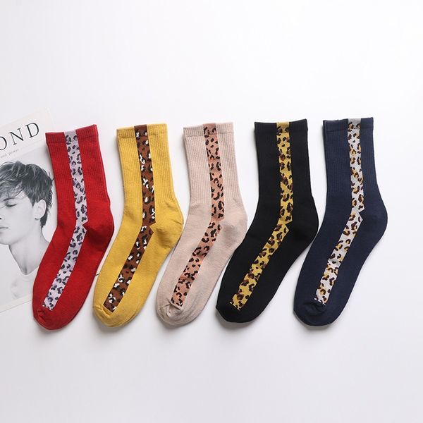 autumn winter cotton women socks kawaii vintage streetwear leopard pattern female cute socks gifts for women solid color sox, Black;white
autumn winter cotton women socks kawaii vintage streetwear leopard pattern female cute socks gifts for women solid color sox, Black;white