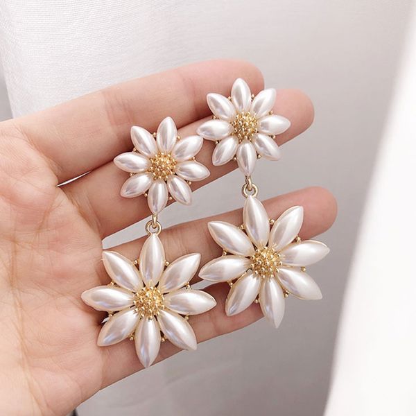 aensoa 2019 korean new design simulated pearl flower long drop earrings for women fashion statement jewelry elegant accessory, Silver
aensoa 2019 korean new design simulated pearl flower long drop earrings for women fashion statement jewelry elegant accessory, Silver