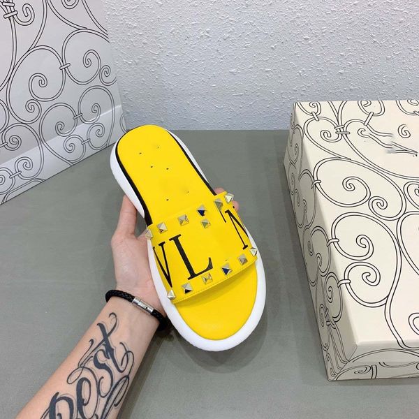 2020 powerphase калабасас continental 80 rascal кожа kanye west прогулочной обуви серого основные og черные утроить белые мужскую дама, Black;red
2020 powerphase калабасас continental 80 rascal кожа kanye west прогулочной обуви серого основные og черные утроить белые мужскую дама, Black;red