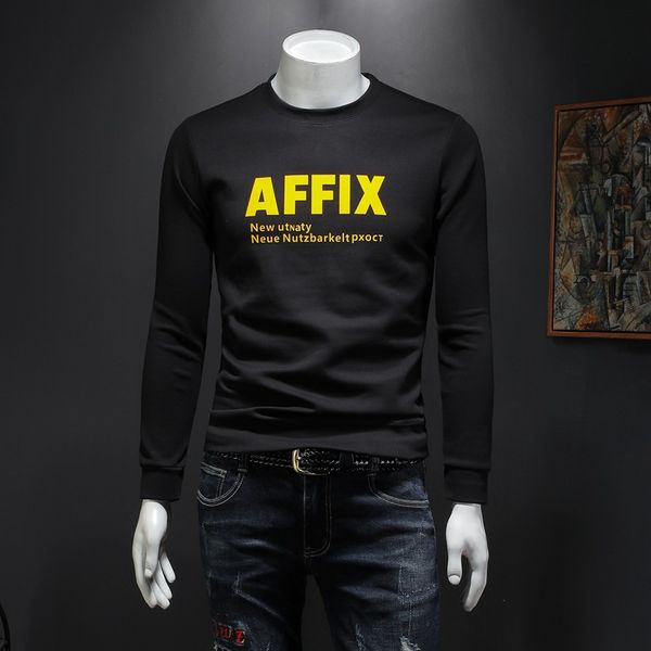 mens 2020 luxury designer t shirts latest design is a ssleeved with embroidered lamb and diamond mens luxury designer t shirts, White;black
mens 2020 luxury designer t shirts latest design is a ssleeved with embroidered lamb and diamond mens luxury designer t shirts, White;black