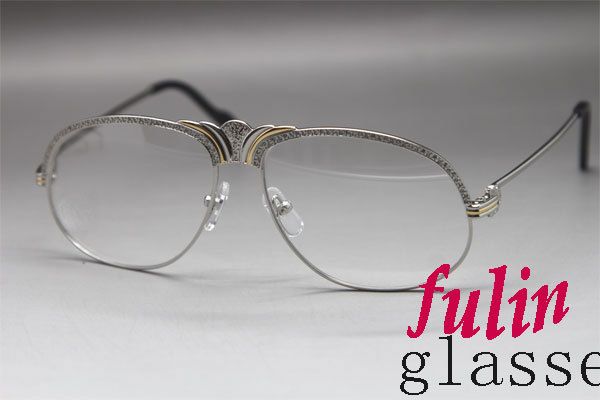 wholesale- bezel 1112565 brand eyeglasses in gold limited edition glasses size: 58 -15-135 mm 18k gold, Silver
wholesale- bezel 1112565 brand eyeglasses in gold limited edition glasses size: 58 -15-135 mm 18k gold, Silver