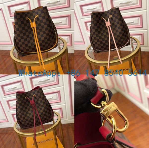 n4021-2019 new fashion women simple one-shoulder bag classic strapping bag high quality
n4021-2019 new fashion women simple one-shoulder bag classic strapping bag high quality