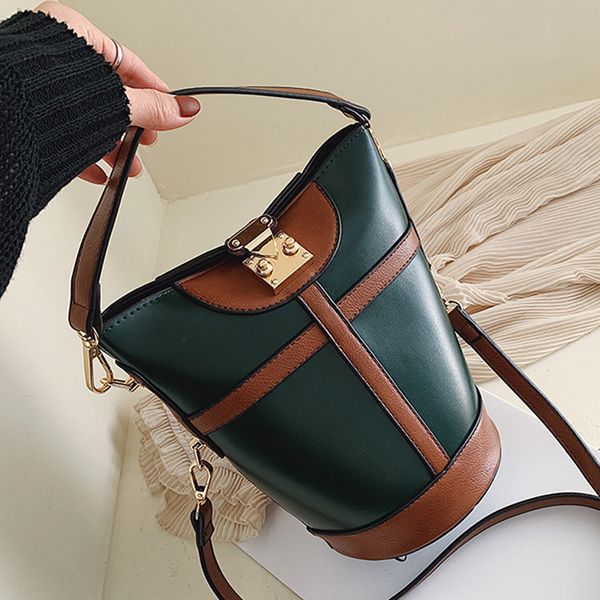 2019 new ladies shoulder bags pu women bags fashion design round texture diagonal cross women bucket bag
2019 new ladies shoulder bags pu women bags fashion design round texture diagonal cross women bucket bag