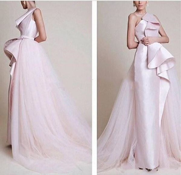 2019 new scalloped tulle formal activity dress sleeveless one shoulder vestidos middle east style pink a-line evening dress, Black;red
2019 new scalloped tulle formal activity dress sleeveless one shoulder vestidos middle east style pink a-line evening dress, Black;red