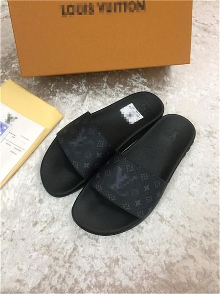 2020 latest classic fashion leather flip flop slippers sandals men's women's shoes slippers sandals size 35-45 ra52, Black
2020 latest classic fashion leather flip flop slippers sandals men's women's shoes slippers sandals size 35-45 ra52, Black