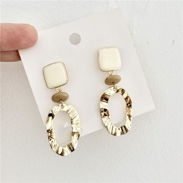 s925 silver needle temperament simple atmosphere noble wave metal circle long girl personality fashion earrings, Golden;silver
s925 silver needle temperament simple atmosphere noble wave metal circle long girl personality fashion earrings, Golden;silver