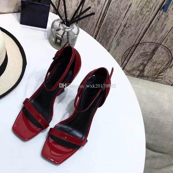 women print leather sandal striking gladiator style designer leather outsole perfect flat canvas plain sandal size 35-41+box, Black
women print leather sandal striking gladiator style designer leather outsole perfect flat canvas plain sandal size 35-41+box, Black