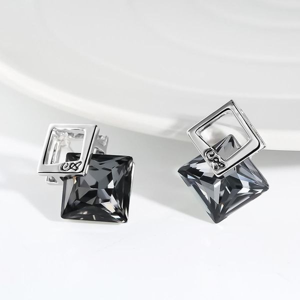 selling square design earrings without piercing clip for girls fashion brands korean summer style wedding party accessories, Silver
selling square design earrings without piercing clip for girls fashion brands korean summer style wedding party accessories, Silver