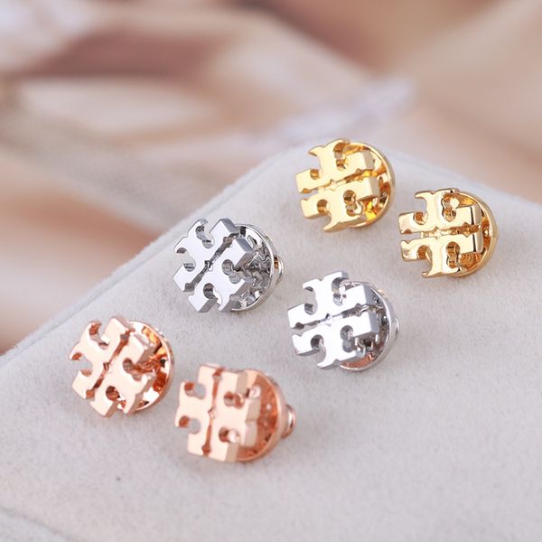 European and american fa hion new brand hell men and women tud earring copper t letter earring whole ale
European and american fa hion new brand hell men and women tud earring copper t letter earring whole ale