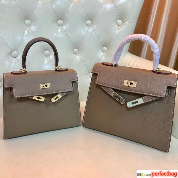 espom 25cm 28cm brand women totes cowhide leather handbag shoulder bag with scarf and horse charm fashion handbag
espom 25cm 28cm brand women totes cowhide leather handbag shoulder bag with scarf and horse charm fashion handbag