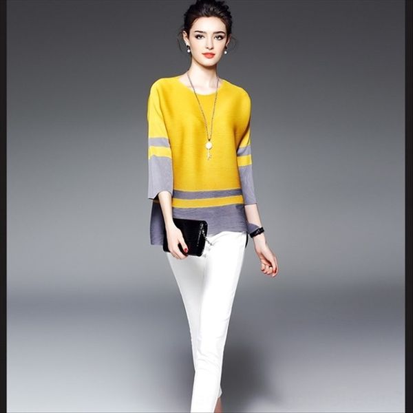 2020 simple casual sleeved versatile color matching loose female 2020 simple t-shirt casual sleeved versatile t-shirt color matching loo, White
2020 simple casual sleeved versatile color matching loose female 2020 simple t-shirt casual sleeved versatile t-shirt color matching loo, White