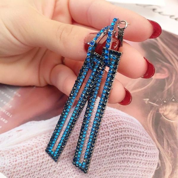 new fashion long geometric drop earrings gold silver color rectangle rhinestone earring for women party jewelry gift
new fashion long geometric drop earrings gold silver color rectangle rhinestone earring for women party jewelry gift