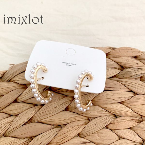 2020 new fashion pearl earrings c shape girls birthday party new hoop earrings for woman ear jewelry party gift, Golden;silver
2020 new fashion pearl earrings c shape girls birthday party new hoop earrings for woman ear jewelry party gift, Golden;silver