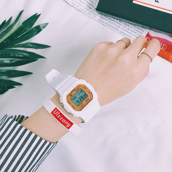 2019 new fashion led digital outdoor sports waterproof quartz wrist watch dress golden wrist watch women men, Slivery;brown
2019 new fashion led digital outdoor sports waterproof quartz wrist watch dress golden wrist watch women men, Slivery;brown
