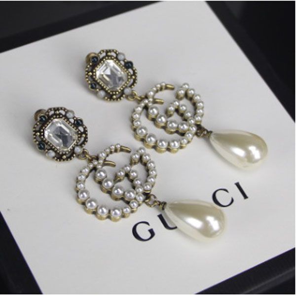 2020 selling high-end earrings high-grade jewelry alphabet earrings pearl pendants exquisite temperament wild gift, Golden
2020 selling high-end earrings high-grade jewelry alphabet earrings pearl pendants exquisite temperament wild gift, Golden
