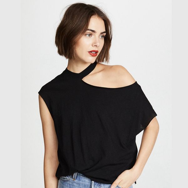 2019 summer white off shoulder irregular tee shirts black high street fashion short sleeve t-shirt female loose design
2019 summer white off shoulder irregular tee shirts black high street fashion short sleeve t-shirt female loose design