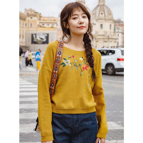 inman 2019 spring autumn round collar women long sleeve floral embroidery pullover sweater, White;black
inman 2019 spring autumn round collar women long sleeve floral embroidery pullover sweater, White;black