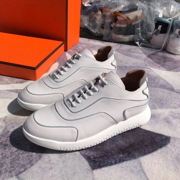 2020 r shoes sneakers for men h brand fashion leather volte sneaker with h logo retro old shoes casual shoes size 38-45, Black
2020 r shoes sneakers for men h brand fashion leather volte sneaker with h logo retro old shoes casual shoes size 38-45, Black