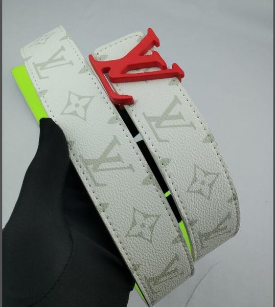 2021 designer belt for men and women designer snakeskin belt fashion leather business belt for women big gold buckle, Blue;gray
2021 designer belt for men and women designer snakeskin belt fashion leather business belt for women big gold buckle, Blue;gray