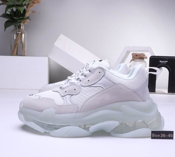 2020 fashion casual shoes platform 17fw triple-s dad for men women black sports triple s vintage shoe 
2020 fashion casual shoes platform 17fw triple-s dad for men women black sports triple s vintage shoe