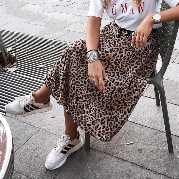 brand vintage leopard print pleated skirts women punk rock korean skirt streetwear drawstring elastic waist ladies midi skirts ing, Black
brand vintage leopard print pleated skirts women punk rock korean skirt streetwear drawstring elastic waist ladies midi skirts ing, Black