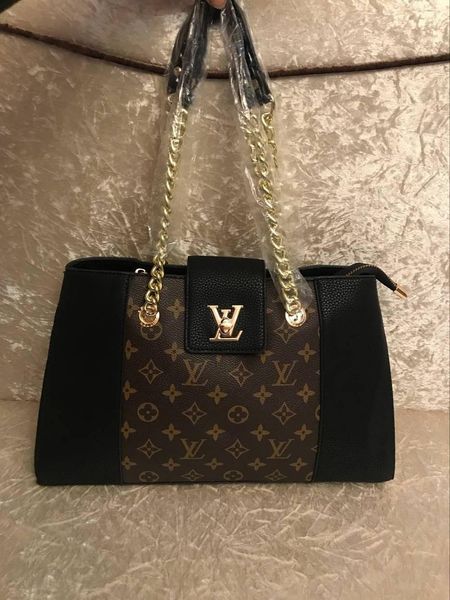 2019 new fashion shoulder bags chain men's and women's classic handbags pu crossbody bags 10ab
2019 new fashion shoulder bags chain men's and women's classic handbags pu crossbody bags 10ab