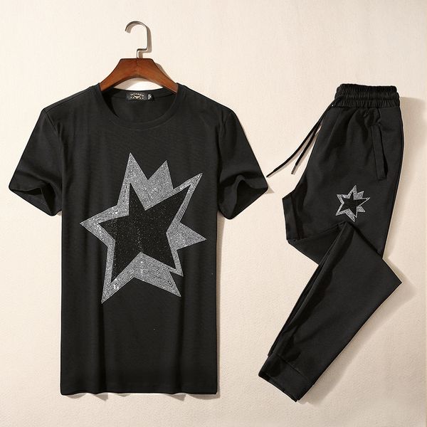 2020 men's casual suit men's men's diamond five-pointed star short-sleeved round neck casual pants large size male two-piece, Gray
2020 men's casual suit men's men's diamond five-pointed star short-sleeved round neck casual pants large size male two-piece, Gray