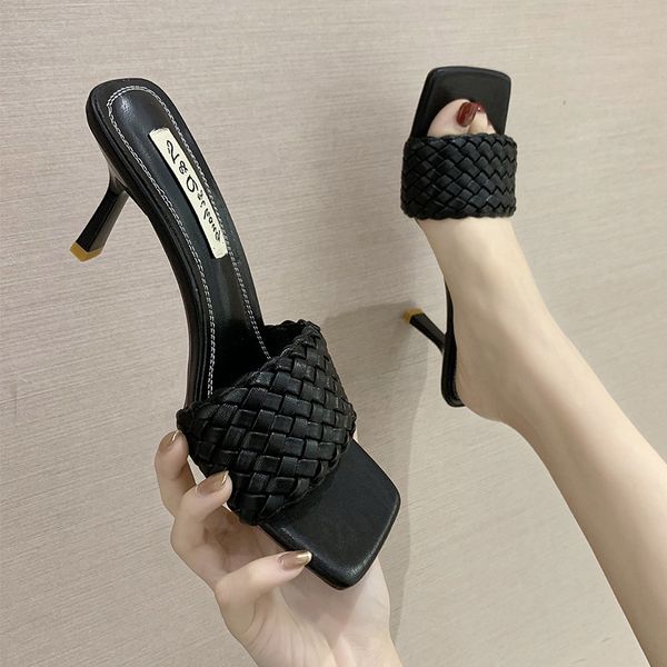 shoes ladies' slippers women heels pantofle luxury slides summer high 2020 designer thin rome pu rubber fashion shoes woman's, Black
shoes ladies' slippers women heels pantofle luxury slides summer high 2020 designer thin rome pu rubber fashion shoes woman's, Black