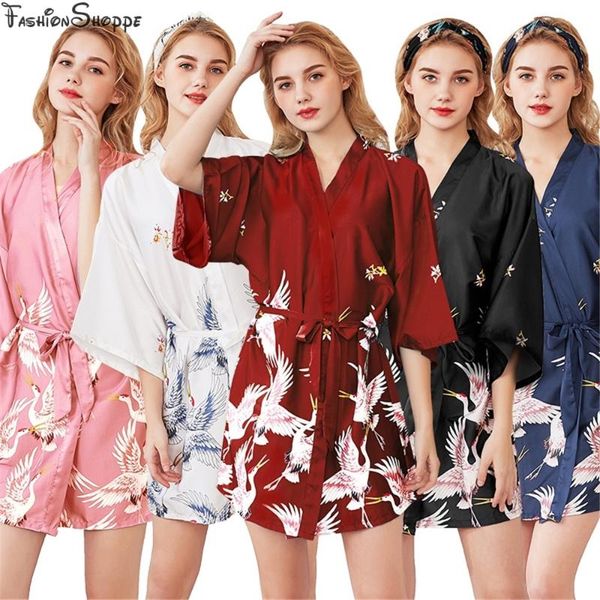 women's sleepwear women satin short wedding bride bridesmaid robe kimono feminino bath large size peignoir femme bathrobe, Black;red
women's sleepwear women satin short wedding bride bridesmaid robe kimono feminino bath large size peignoir femme bathrobe, Black;red