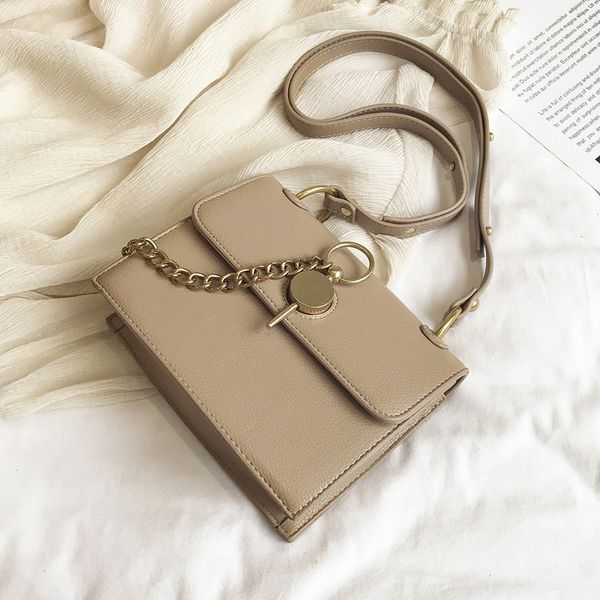 женщины твердая pu кожа crossbody сумка для женщин 2020 цепной плеча сумки дамы рук sling сумки
женщины твердая pu кожа crossbody сумка для женщин 2020 цепной плеча сумки дамы рук sling сумки