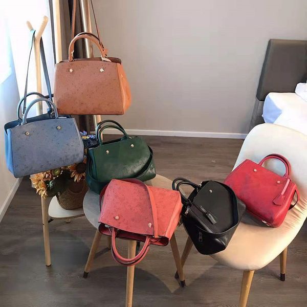 ms high-capacity package female fashion atmosphere joker temperament handbag designer luxury leather bags for purses handbags women totes
ms high-capacity package female fashion atmosphere joker temperament handbag designer luxury leather bags for purses handbags women totes