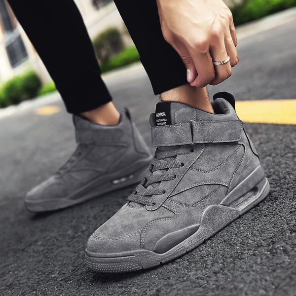high shoes men leather sneakers men black grey comfortable suede shoe chaussure homme sport new fashion british style shoes
high shoes men leather sneakers men black grey comfortable suede shoe chaussure homme sport new fashion british style shoes
