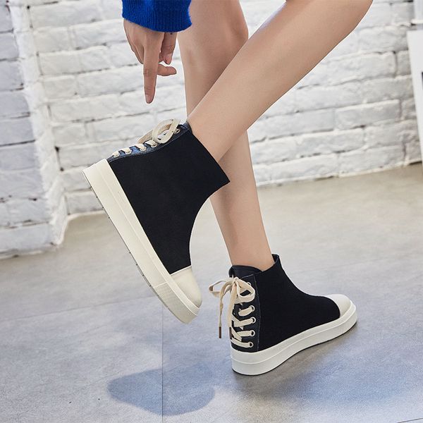 women's ankle boots 2018 winter genuine leather fashion lace up snow boot black ankle boots for women warm winter shoes sneakers
women's ankle boots 2018 winter genuine leather fashion lace up snow boot black ankle boots for women warm winter shoes sneakers