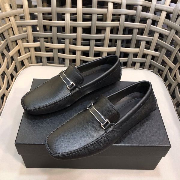 designer triple men sneakers platform luxury genuine real leathe men/women commercial shoes new r plate-forme shoes, Black
designer triple men sneakers platform luxury genuine real leathe men/women commercial shoes new r plate-forme shoes, Black