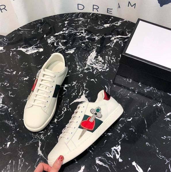 shoes couple anew embroidered white tiger bee snake shoes luxury genuine leather sneaker mens womens trainers casual designer shoes, Red;white
shoes couple anew embroidered white tiger bee snake shoes luxury genuine leather sneaker mens womens trainers casual designer shoes, Red;white
