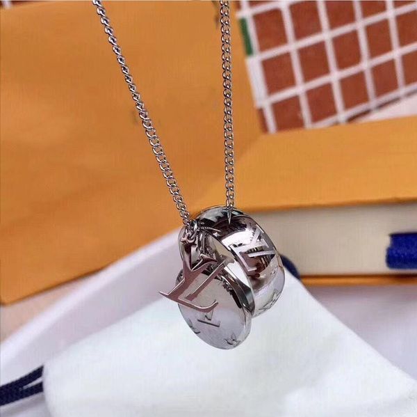 2020 wholesale gold plated double rings pendant necklace choker stainless steel two circle rings necklace jewelry for women, Silver
2020 wholesale gold plated double rings pendant necklace choker stainless steel two circle rings necklace jewelry for women, Silver