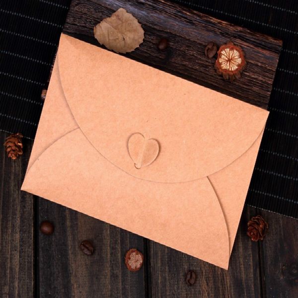 1 pc lovely kraft envelope creative heart-shaped high-end bronze day new year universal envelope gift
1 pc lovely kraft envelope creative heart-shaped high-end bronze day new year universal envelope gift